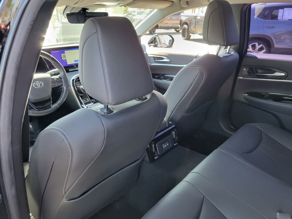 Used 2023 Black Toyota XLE image 13