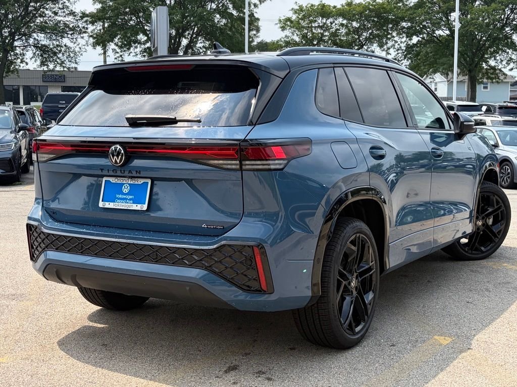 New 2026 Monterey Blue W/Deep Black Roof Volkswagen 2.0T SE R-Line Black image 7