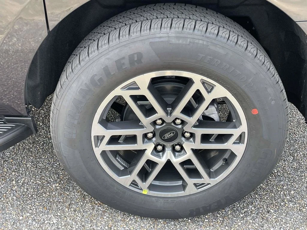 New 2026 Dark Matter Gray Metallic Ford MAX Active image 9
