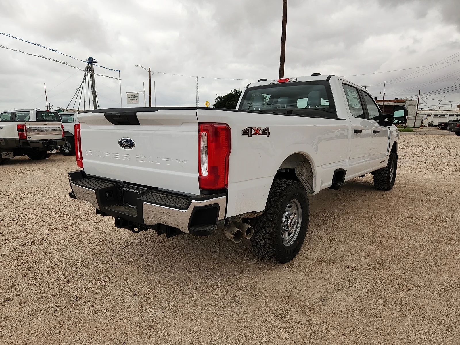 New 2026 Oxford White Ford F-250® XL image 7