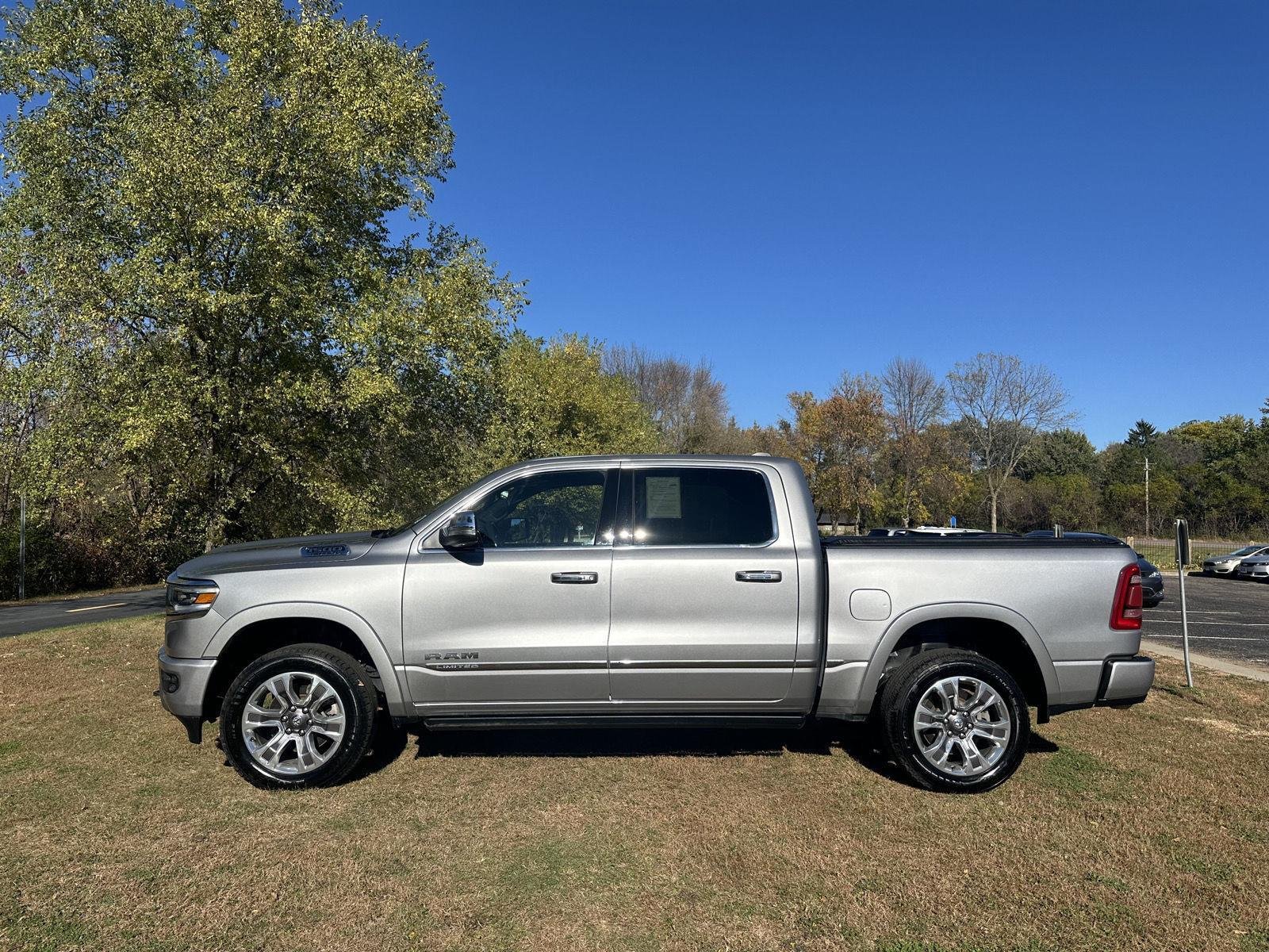 Used 2022 RAM Ram 1500 Pickup Limited with VIN 1C6SRFHT0NN466643 for sale in Waconia, Minnesota