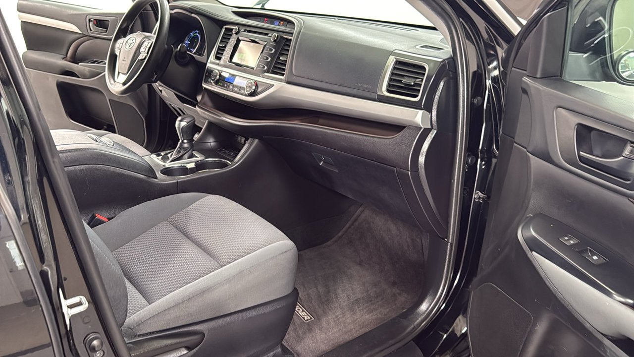 Used 2019 Black Toyota LE image 18