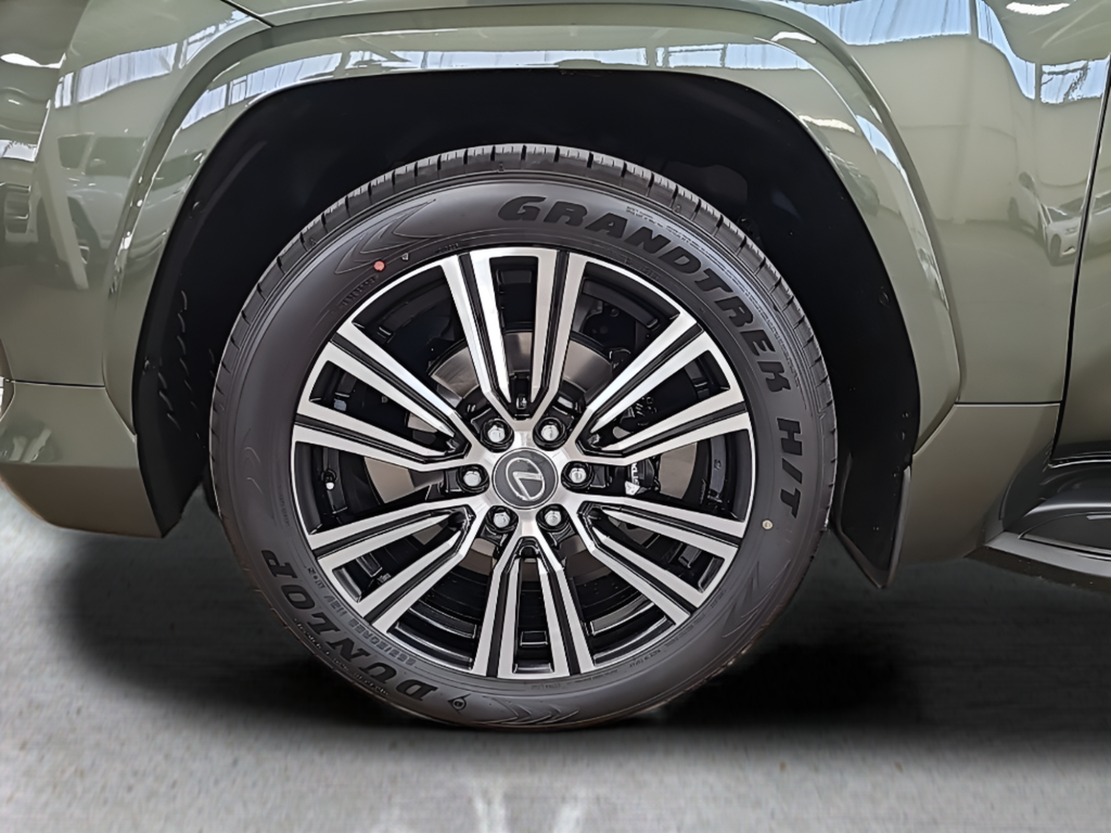 2025 Lexus LX 600 Luxury - Photo 6