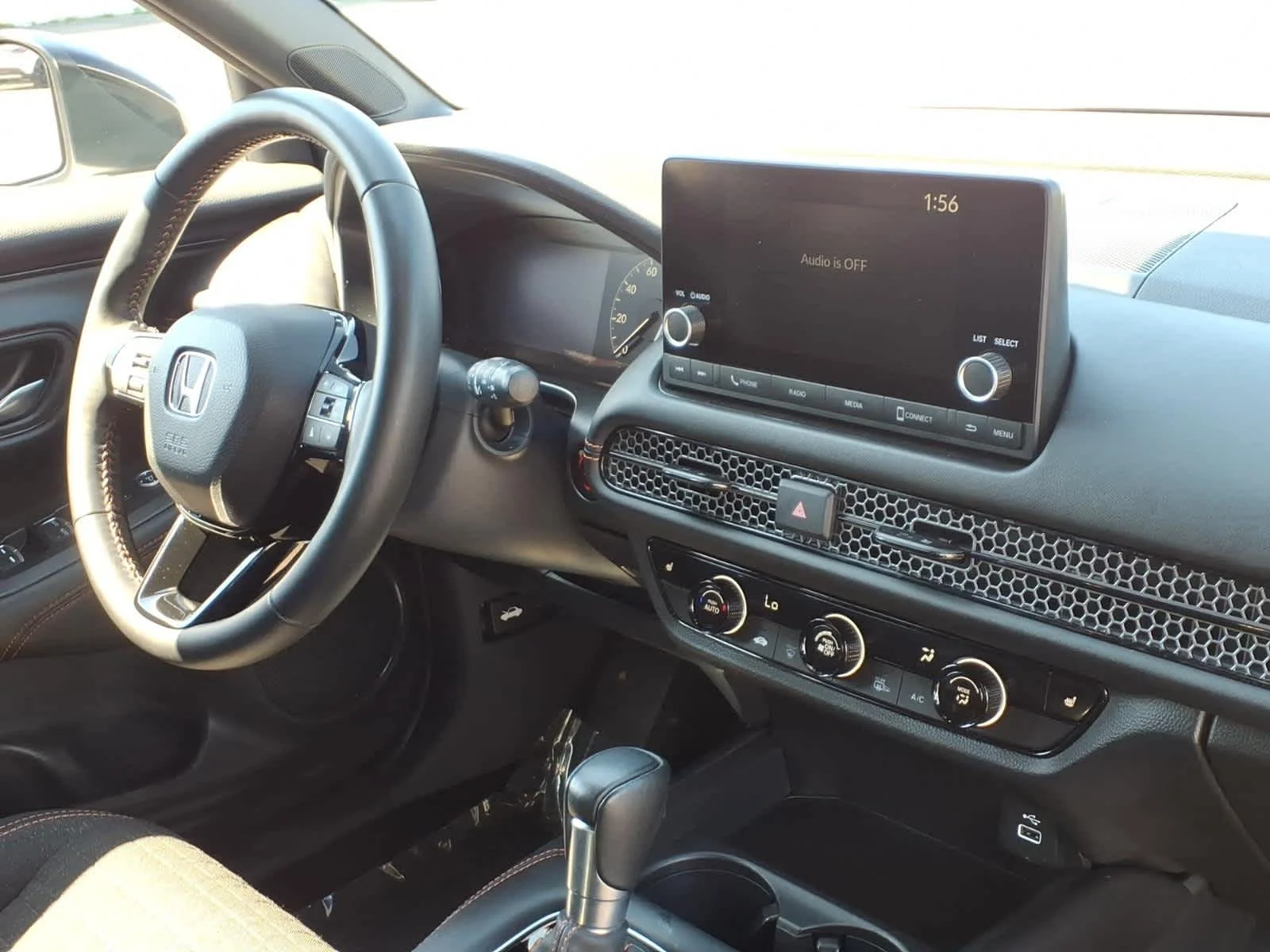 2025 Honda HR-V Sport - Photo 24