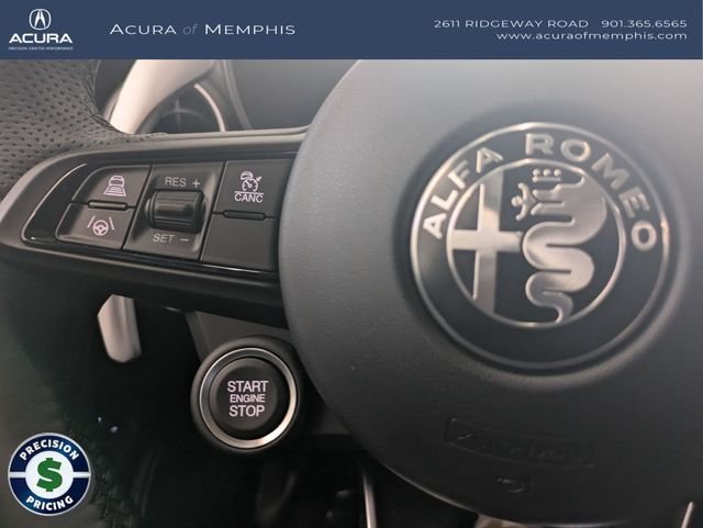 2025 Alfa Romeo Giulia Base - Photo 15