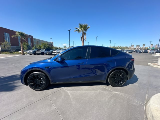 Used 2021 Blue Tesla Standard Range image 4