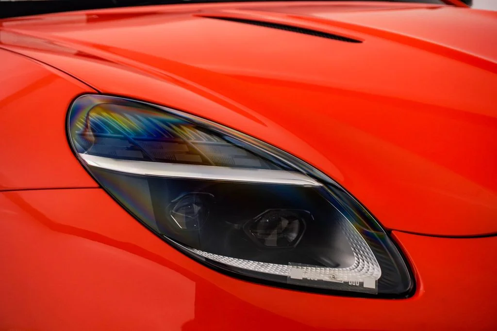 Used 2025 Synapse Orange Aston Martin Coupe image 6