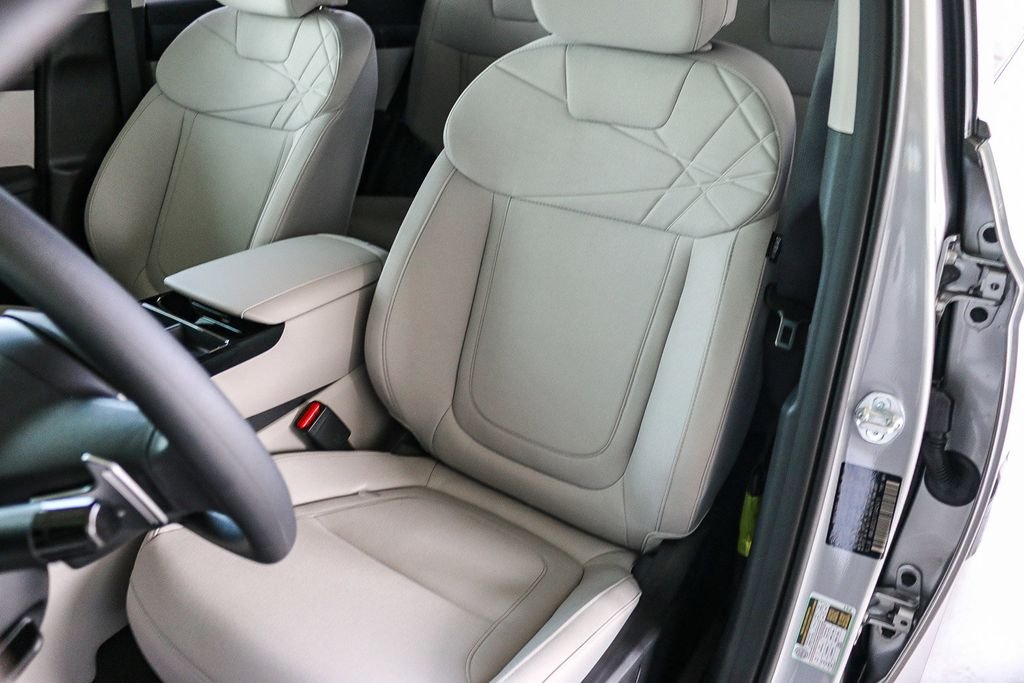 New 2026 Silver Hyundai SEL image 22