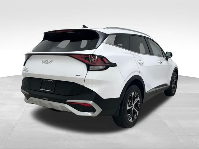 Used 2024 White Kia EX image 5