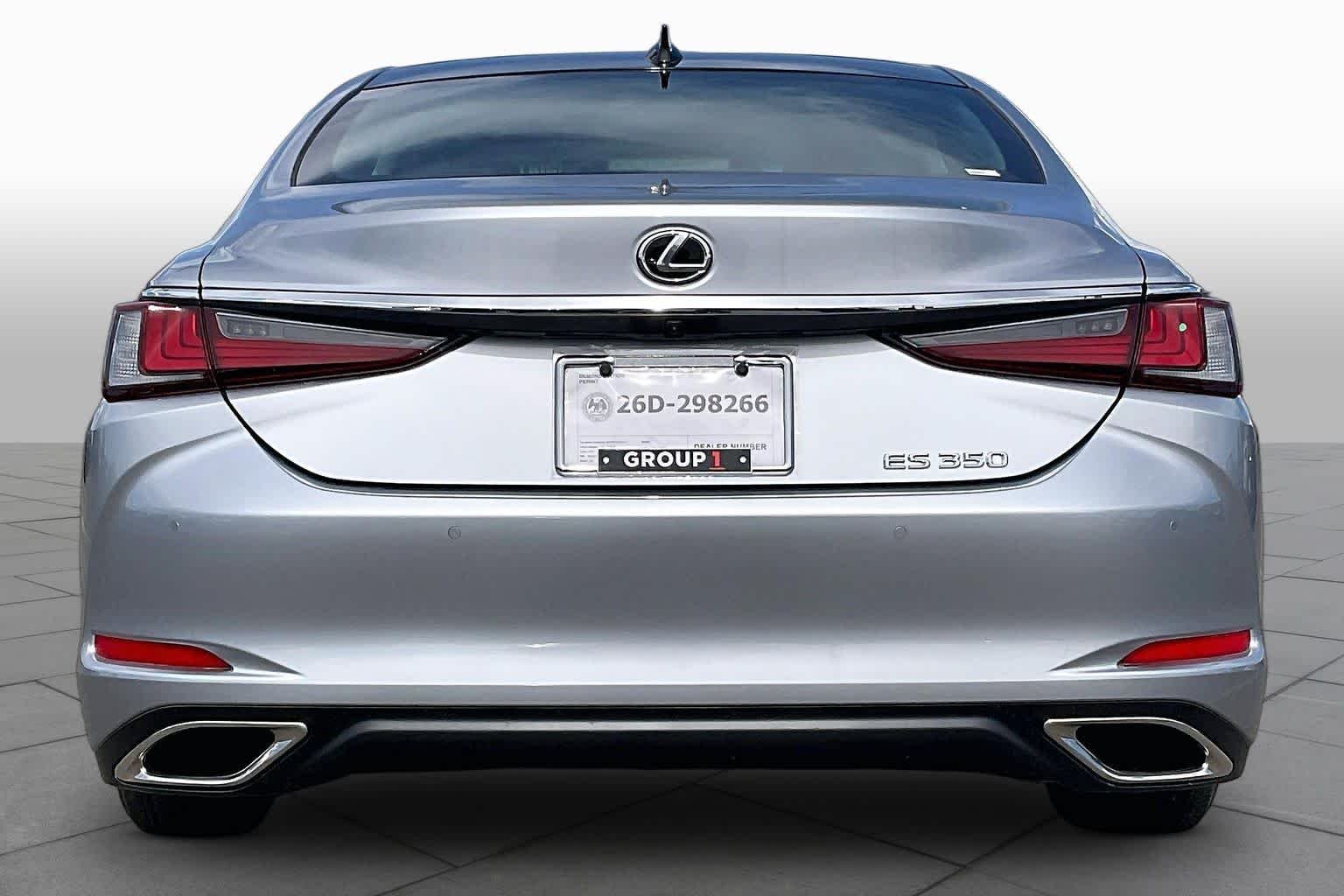 Used 2025 Iridium Lexus  image 5