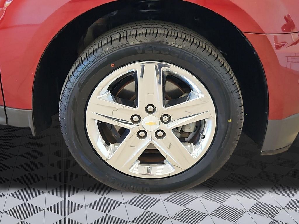 Used 2016 Siren Red Tintcoat Chevrolet LT image 29