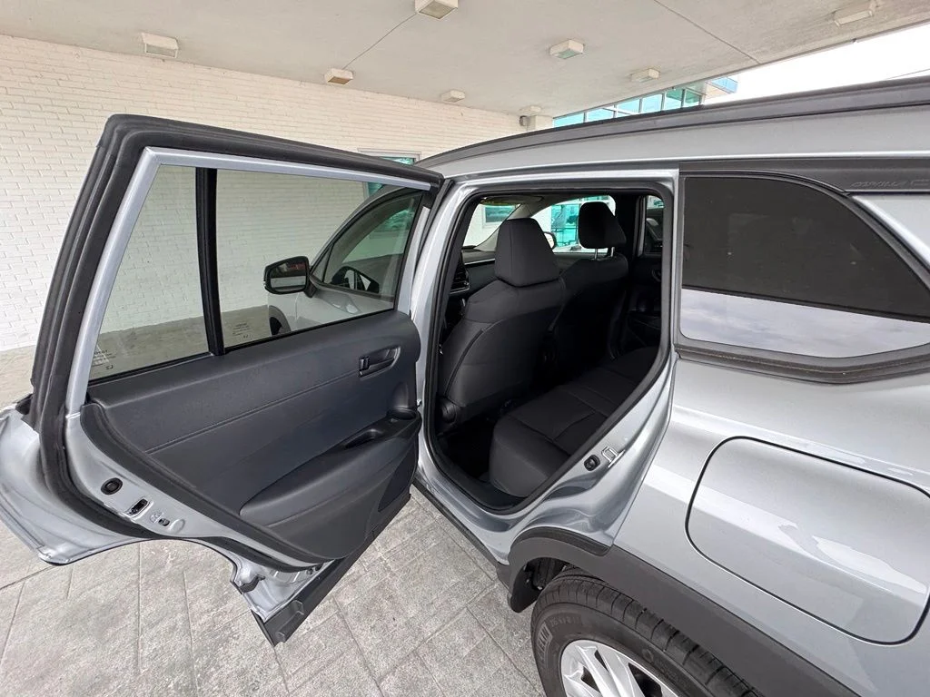 Used 2025 Silver Toyota LE image 18