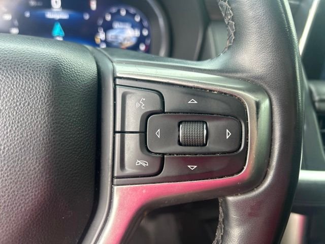 Used 2023 Gray Chevrolet Z71 image 13