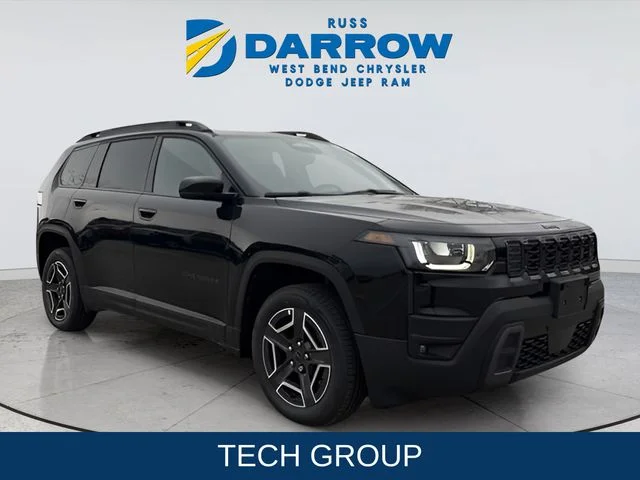 New 2026 Diamond Black Crystal Pearlcoat Jeep Limited image 7