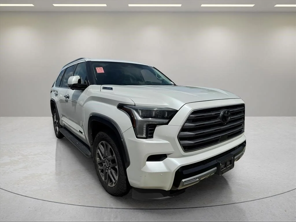 Used 2023 Pearl Toyota Limited image 4