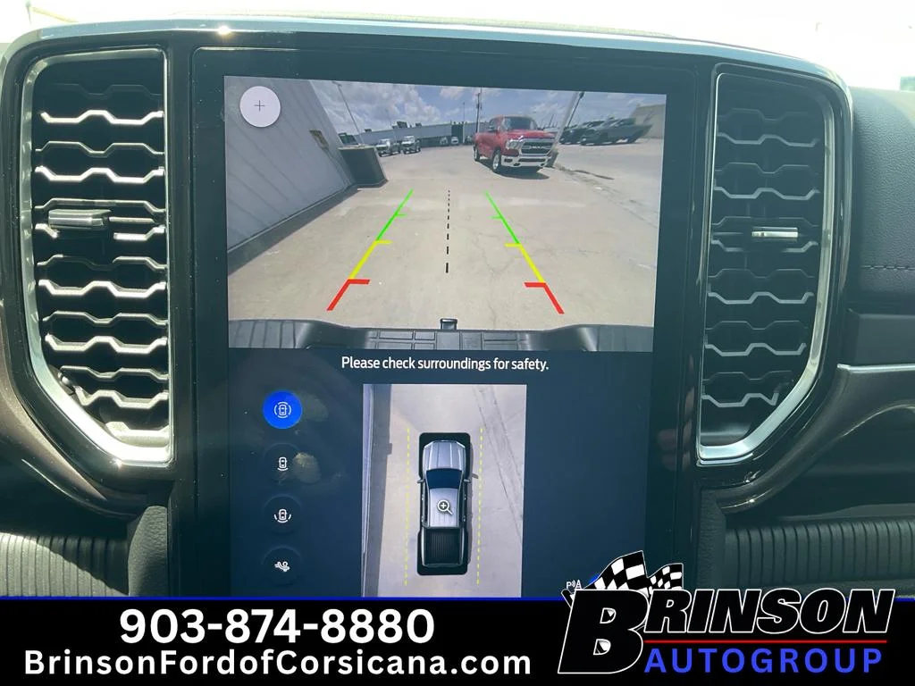 Used 2025 Desert Sand Ford LARIAT image 27