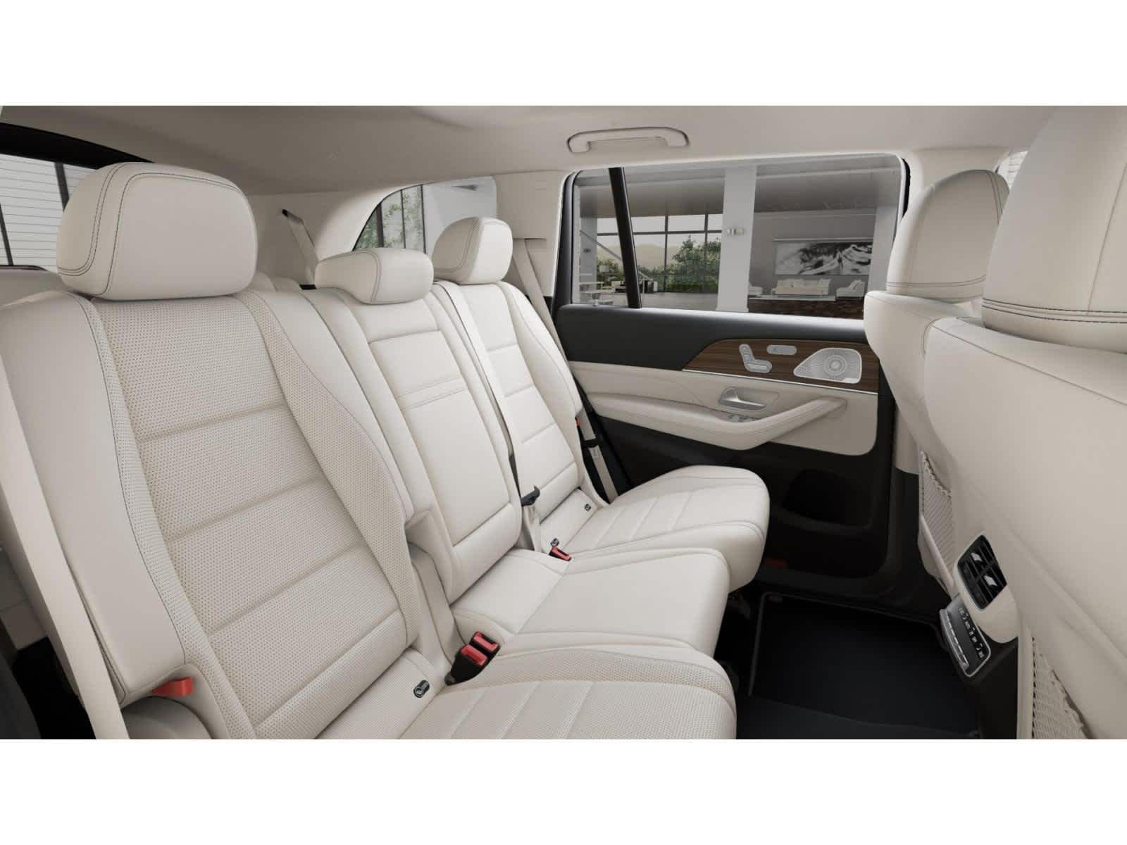 New 2026 Polar White Mercedes-Benz GLS 450 image 4