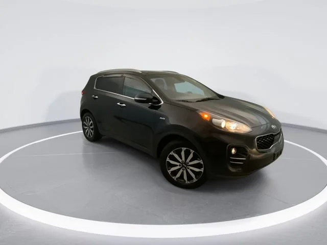Used 2017 Red Kia EX image 8