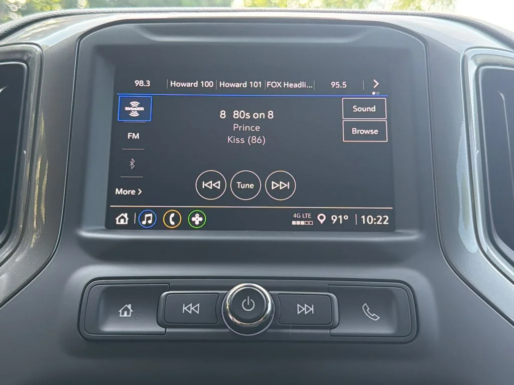 Used 2025 Blue Chevrolet Custom image 27