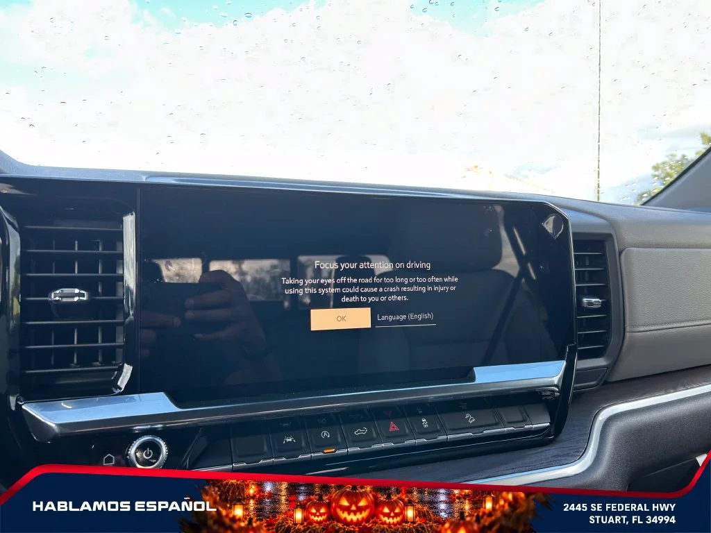 New 2026 Summit White GMC SLT image 27