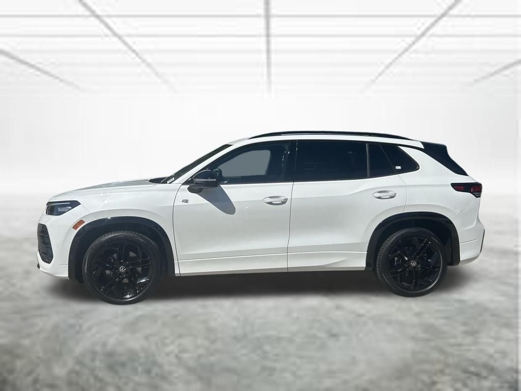 New 2026 White/off-white Volkswagen SE R-Line Black image 3