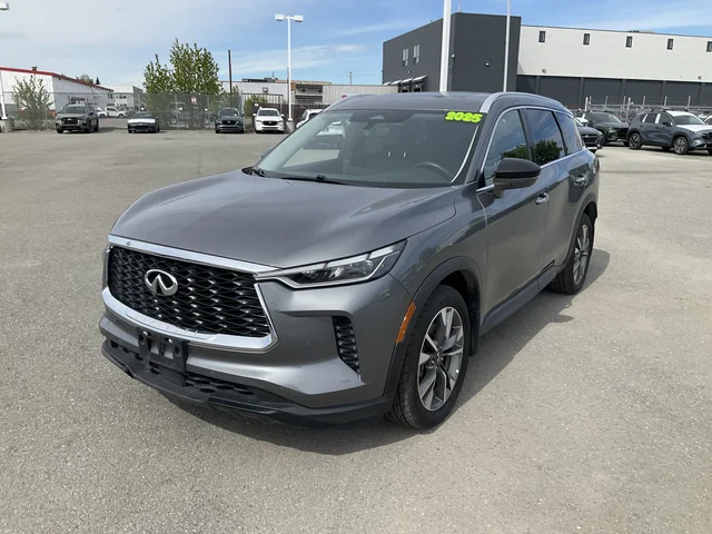 2025 INFINITI QX60 LUXE