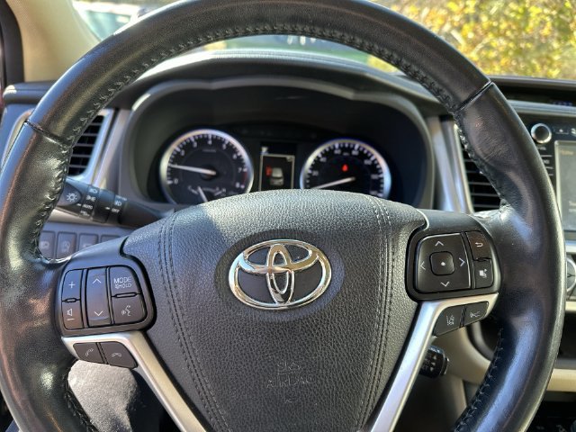 Used 2017 Black Toyota Limited Platinum image 21