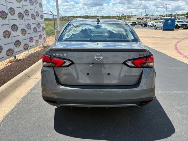 Used 2024 Gun Metallic Nissan 1.6 SR image 5