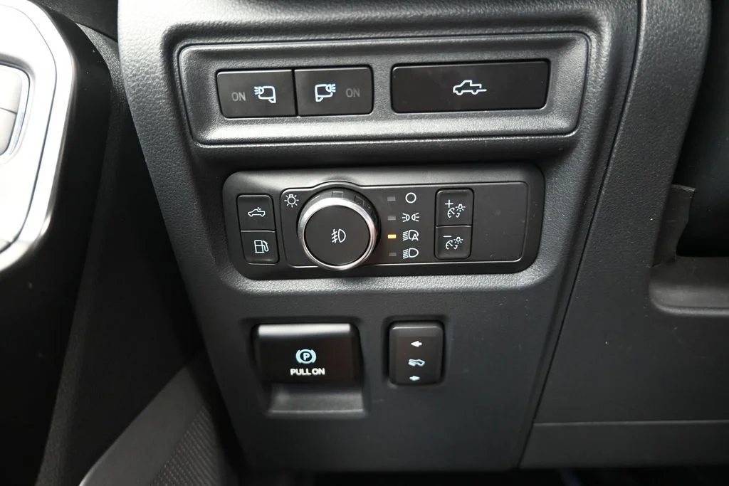 Certified Used 2023 Avalanche Ford Platinum image 17