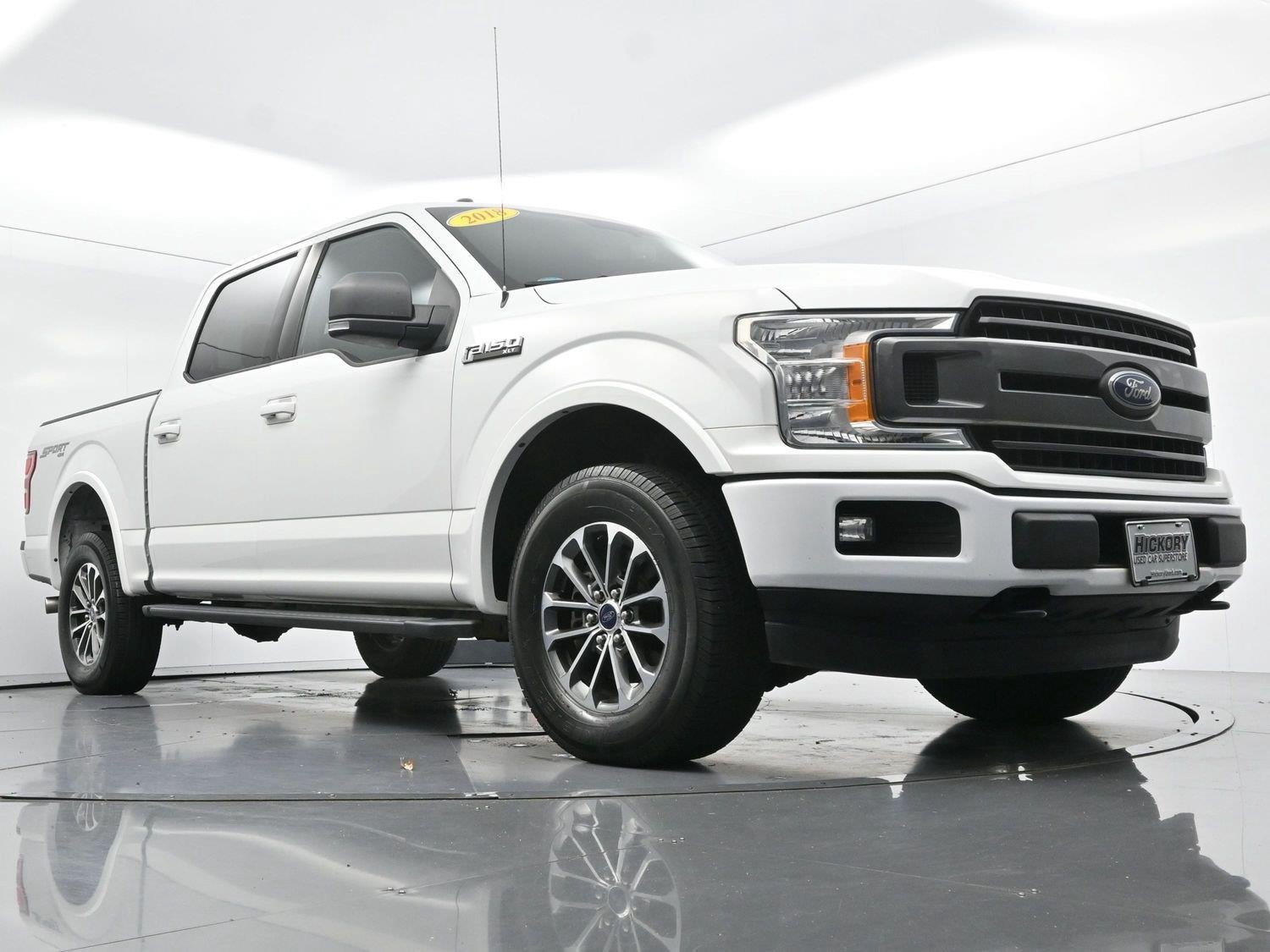 Used 2018 Oxford White Ford XLT image 46