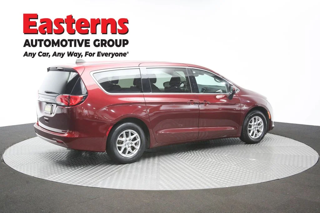Used 2023 Red Chrysler LX image 38