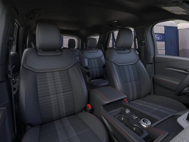 New 2026 Space White Metallic Ford ST-Line image 10