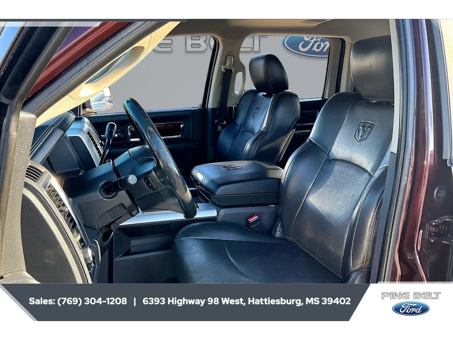 Used 2012  Ram Laramie image 19