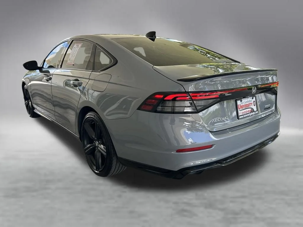 Used 2024 Silver Honda Sport-L image 4