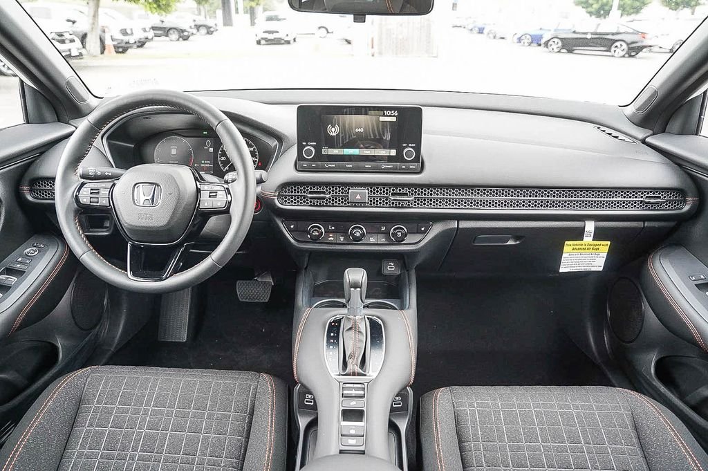 2025 Honda HR-V Sport - Photo 15