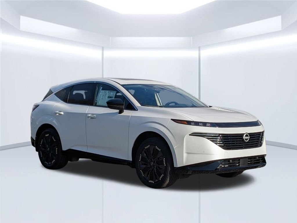 New 2026 White Nissan Platinum image 9