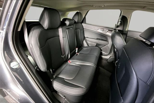 New 2026 Gravity Gray Kia EX image 11