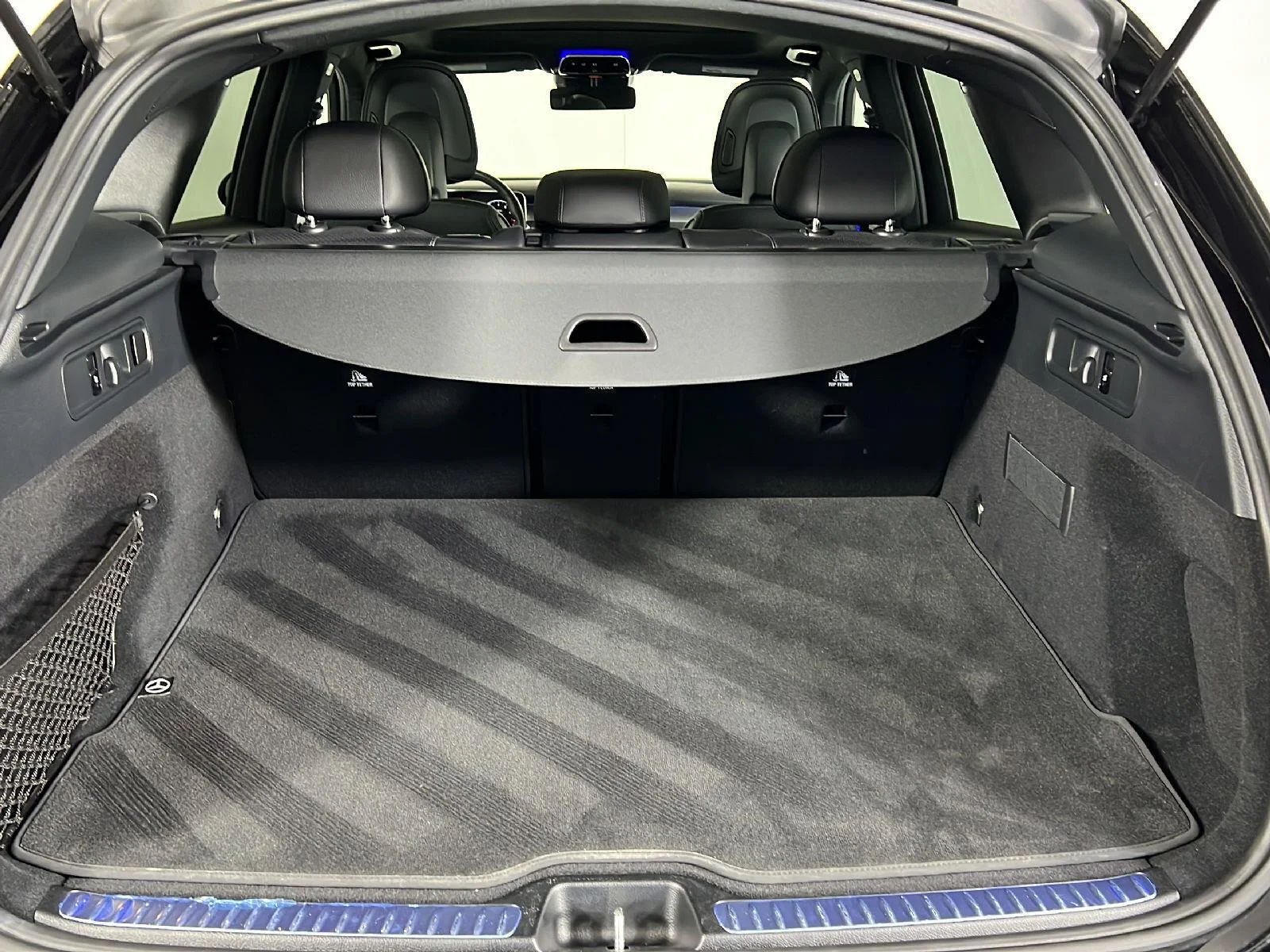 Used 2023 Black Mercedes-Benz GLC 300 image 13