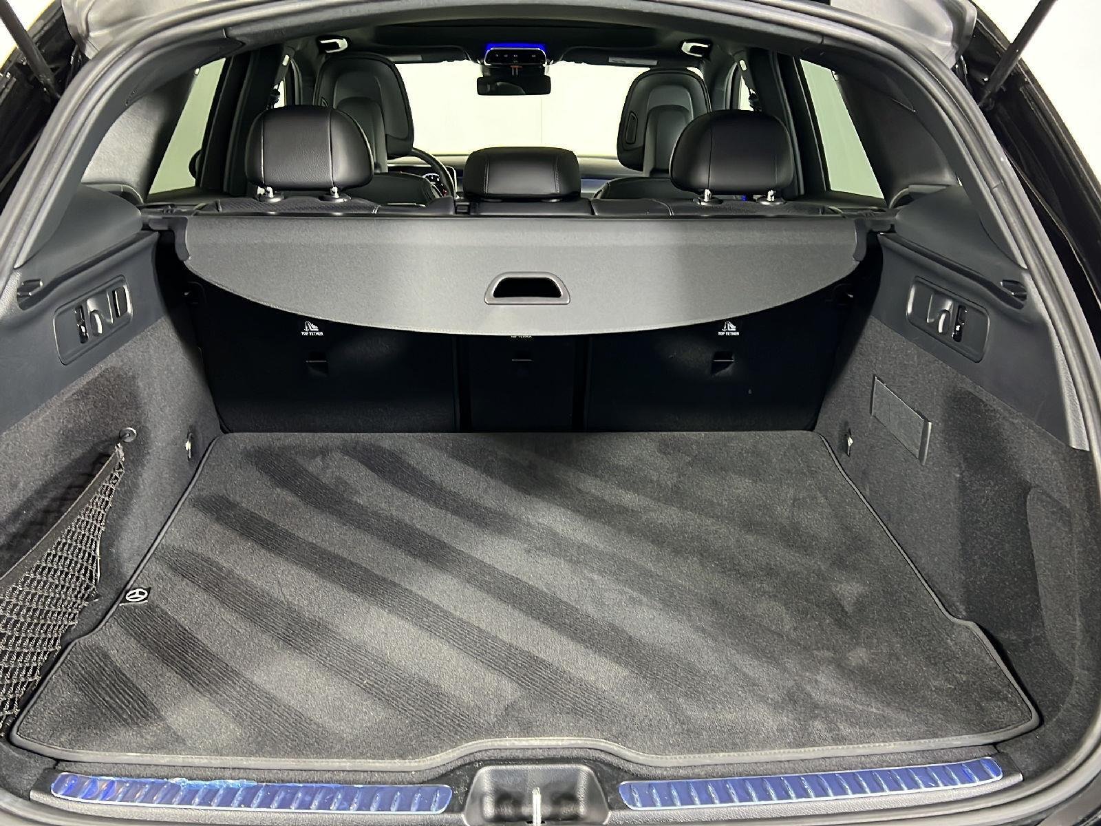 Used 2023 Black Mercedes-Benz GLC 300 image 13