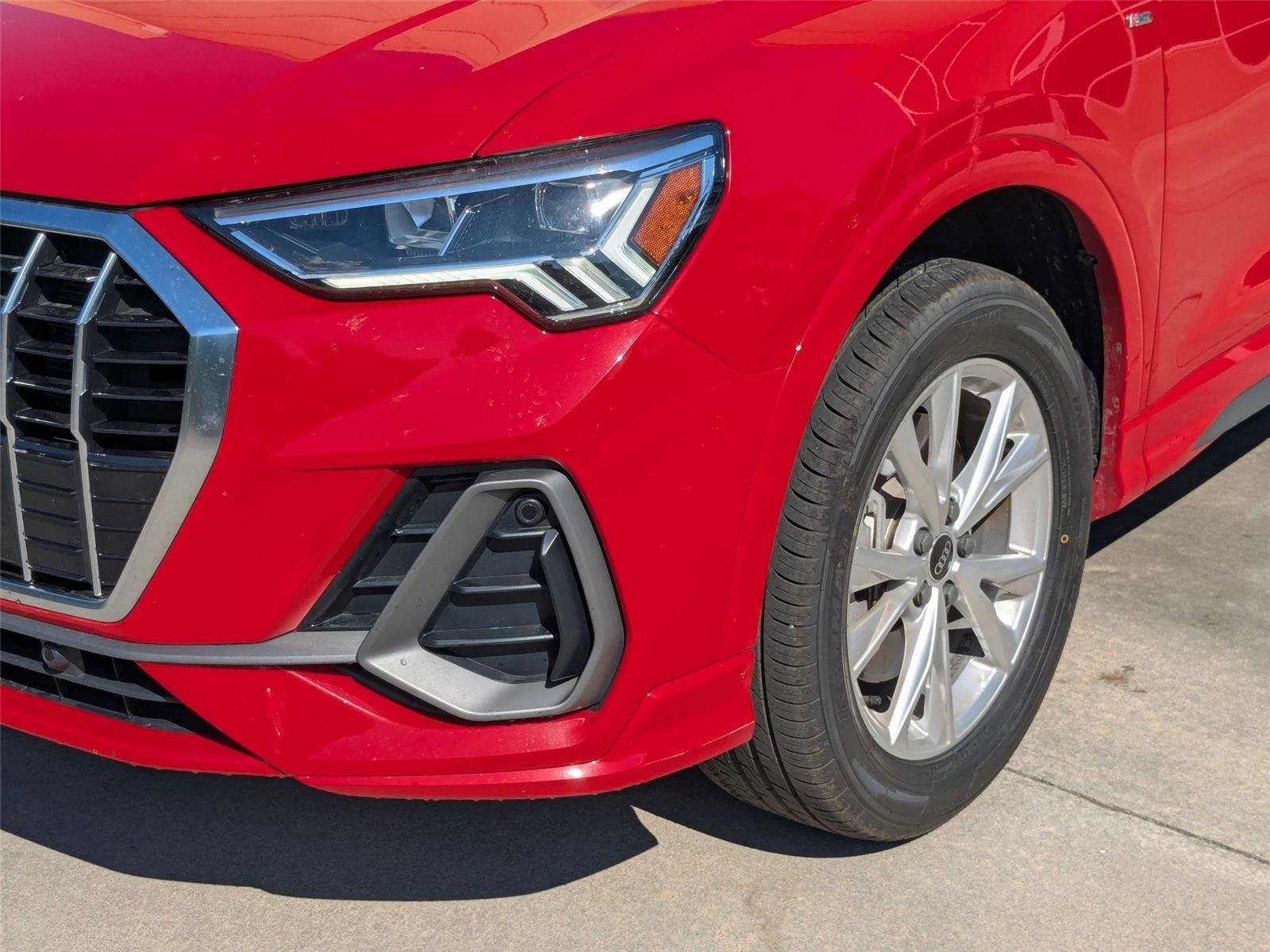 Used 2025 Progressive Red Metallic Audi S line Premium image 9