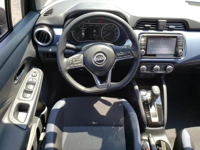2025 Nissan Versa Sedan SV - Photo 17