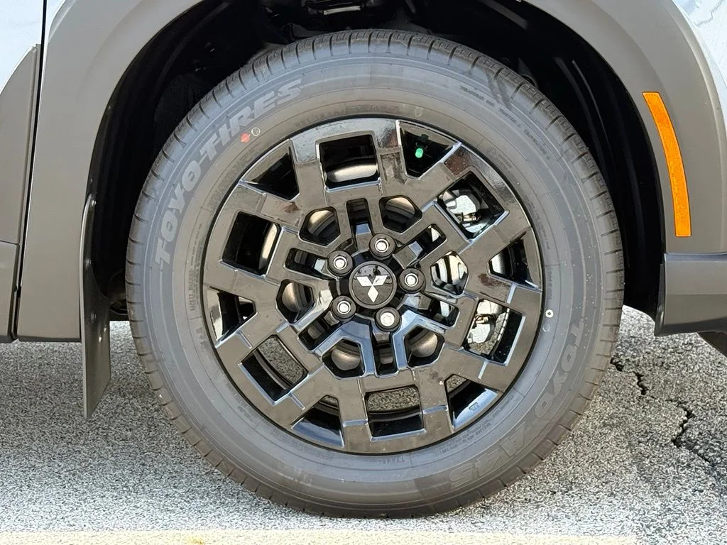 New 2026 Gray Mitsubishi Trail Edition image 10