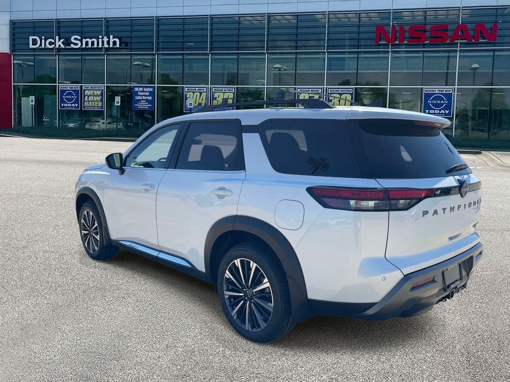 New 2026 Everest White Pearl TriCoat Nissan Platinum image 4