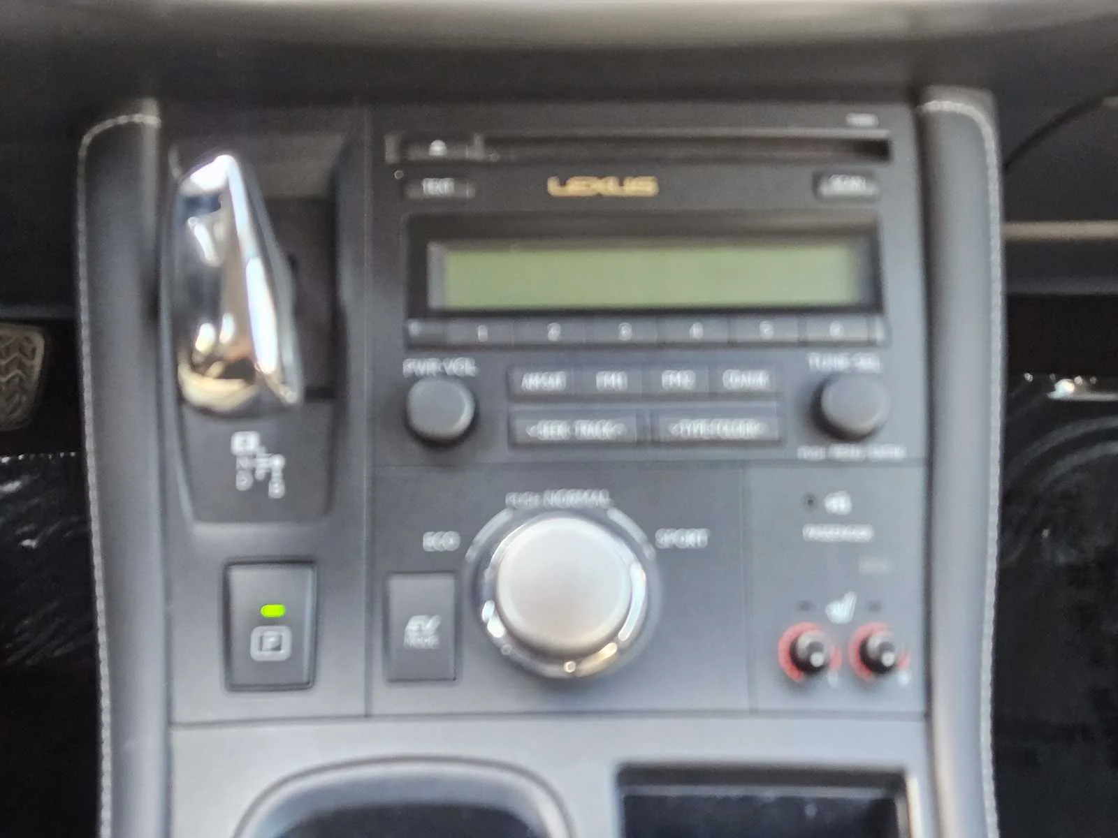Used 2012 Starfire Pearl Lexus Premium image 12