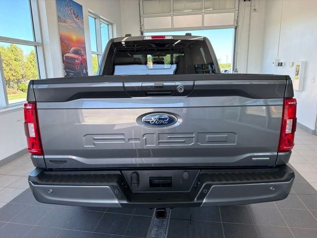 Certified Used 2023 Gray Metallic Ford XLT image 5