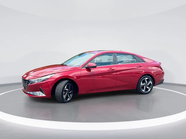 Used 2023 Red Hyundai Limited image 1