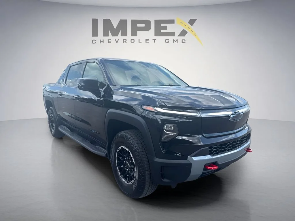 Used 2026 Black Chevrolet Trail Boss - Max Range image 7