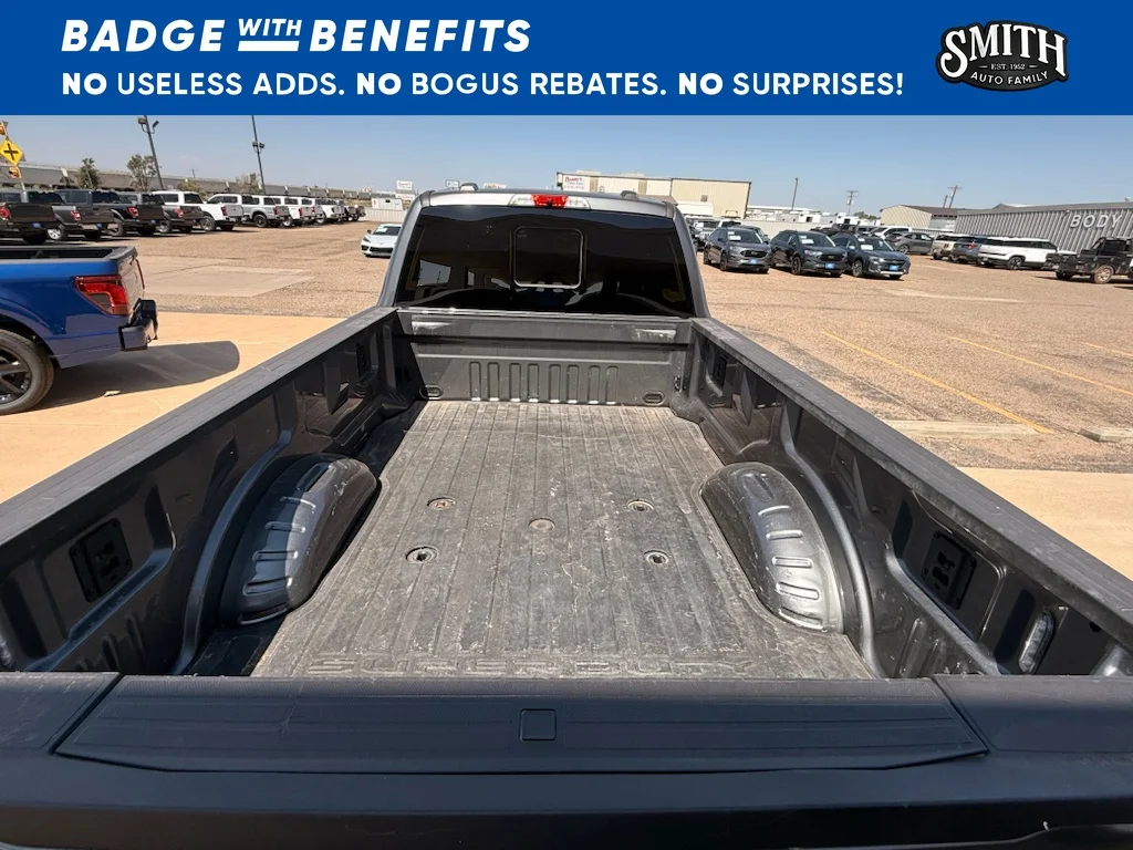 Certified Used 2025 Carbonized Gray Metallic Ford Platinum image 25