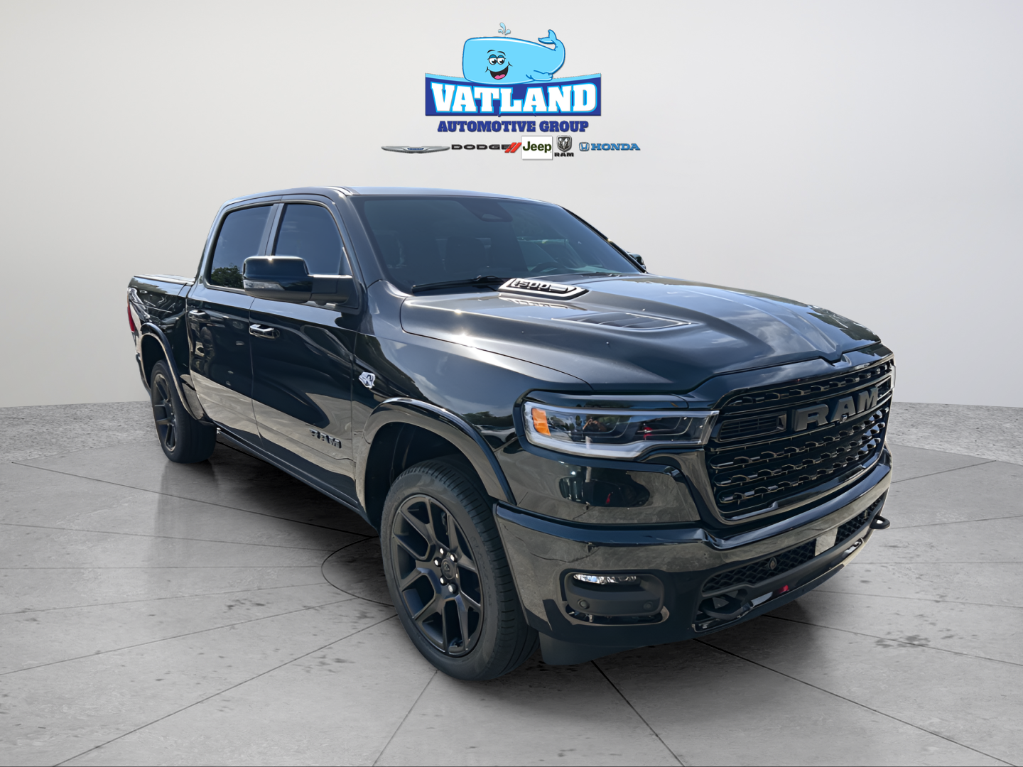 New 2026 Diamond Black Crystal Pearl-Coat Exterior Paint RAM Limited image 7