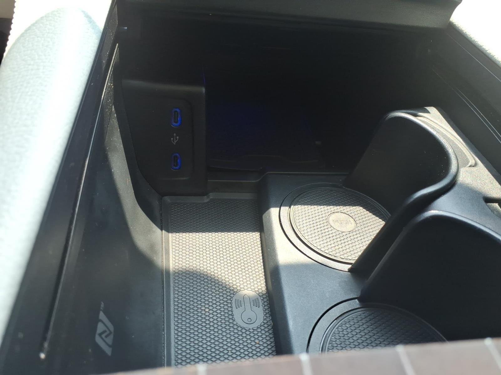 Used 2023 Twilight Blue Metallic Mercedes-Benz EQS 580 image 29